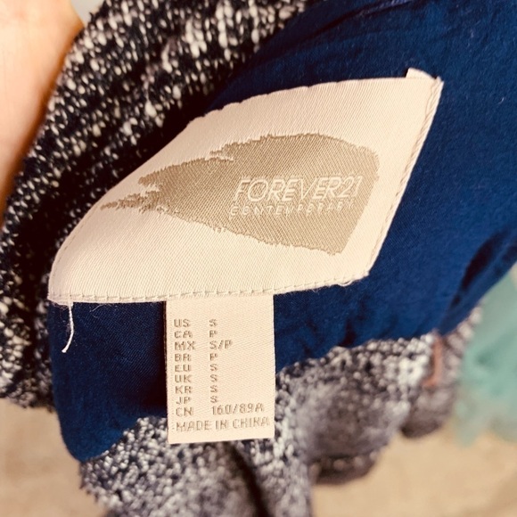 Forever 21 Women Blue White Cardigan Button Snaps Front Pockets Size Small - Picture 8 of 10